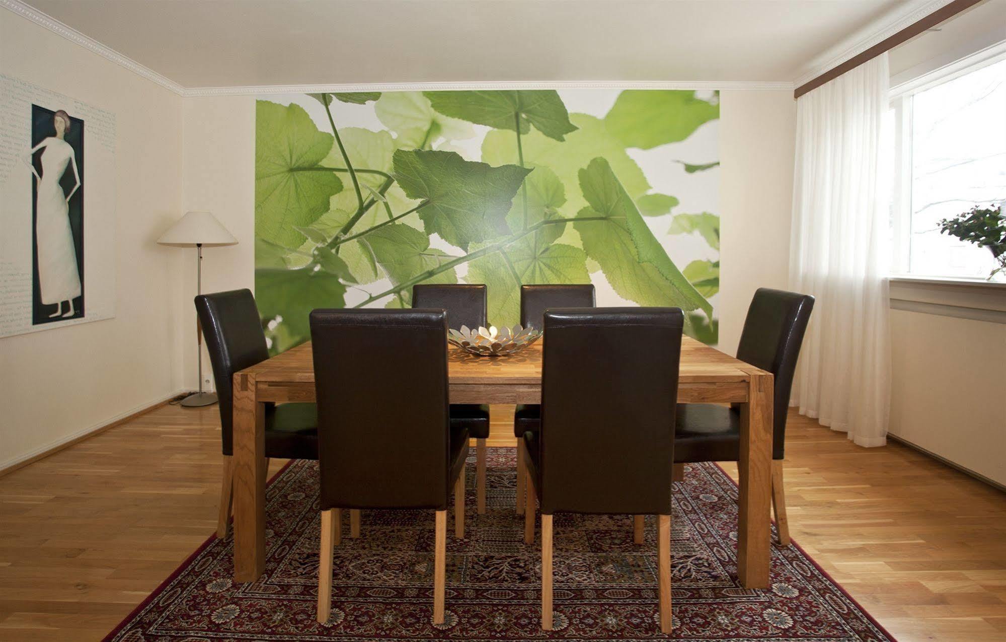 Castle House & Embassy Luxury Apartments Reykjavik Bagian luar foto