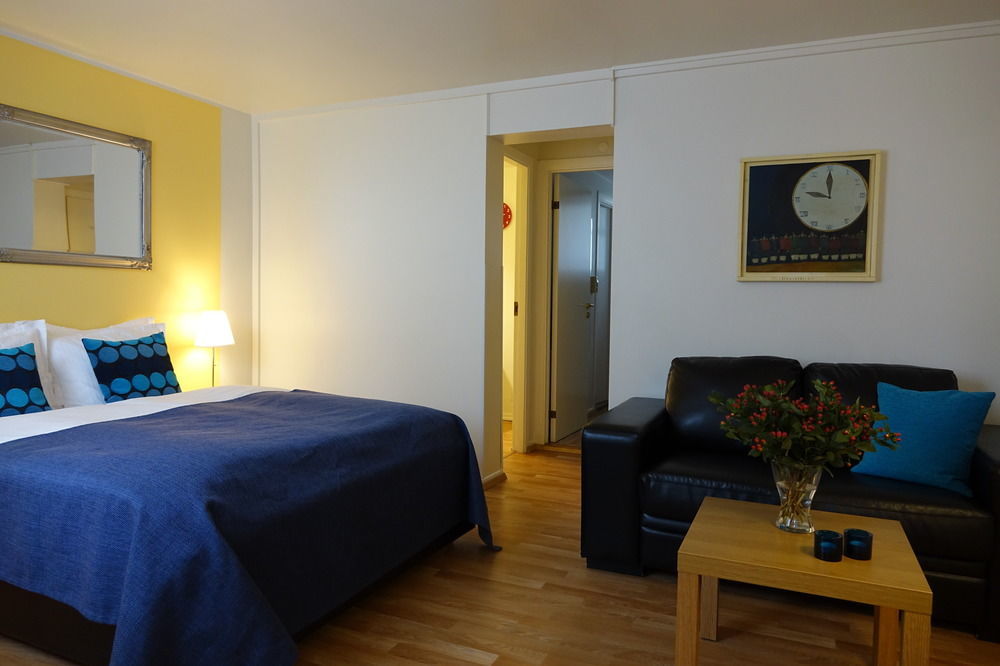 Castle House & Embassy Luxury Apartments Reykjavik Bagian luar foto